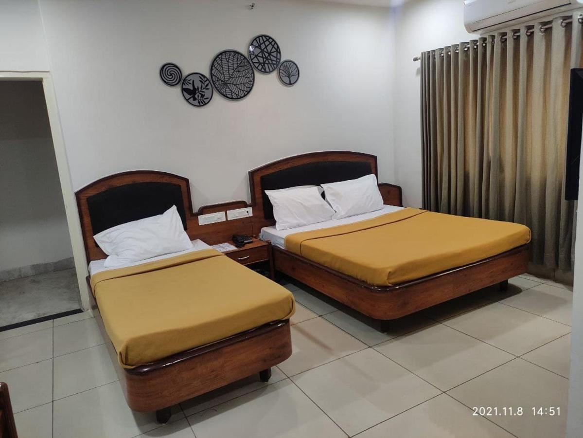 Hotel Tirth Ankleshwar Εξωτερικό φωτογραφία