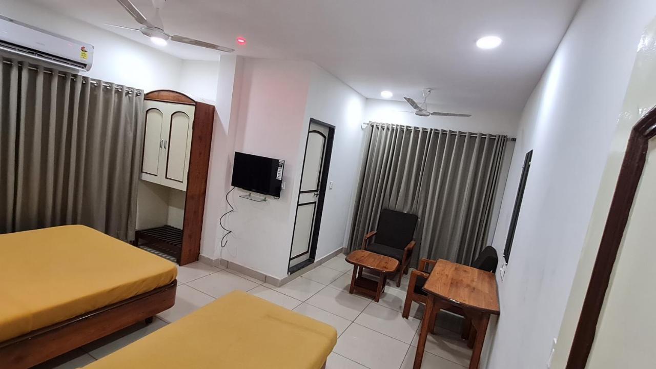 Hotel Tirth Ankleshwar Εξωτερικό φωτογραφία