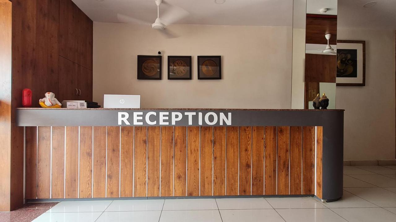 Hotel Tirth Ankleshwar Εξωτερικό φωτογραφία